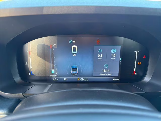 2026 Oxford White Ford Maverick XL FWD Truck