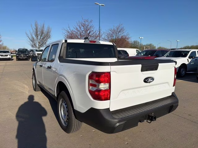 2026 Oxford White Ford Maverick XL FWD Truck