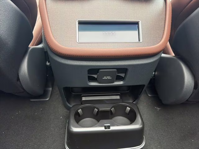 2026 Infinite Black Metallic Clearcoat Lincoln Navigator L Reserve 4X4 SUV