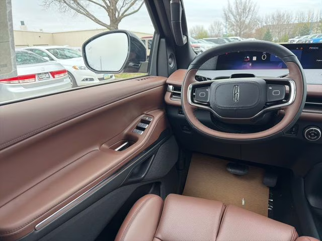 2026 Infinite Black Metallic Clearcoat Lincoln Navigator L Reserve 4X4 SUV