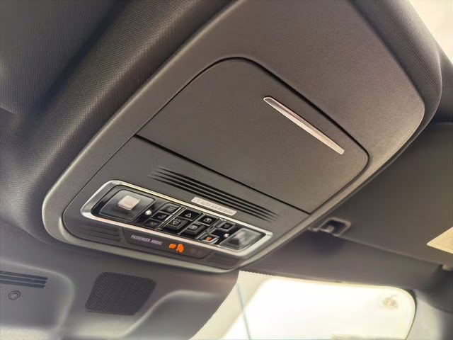 2026 Infinite Black Metallic Clearcoat Lincoln Navigator L Reserve 4X4 SUV