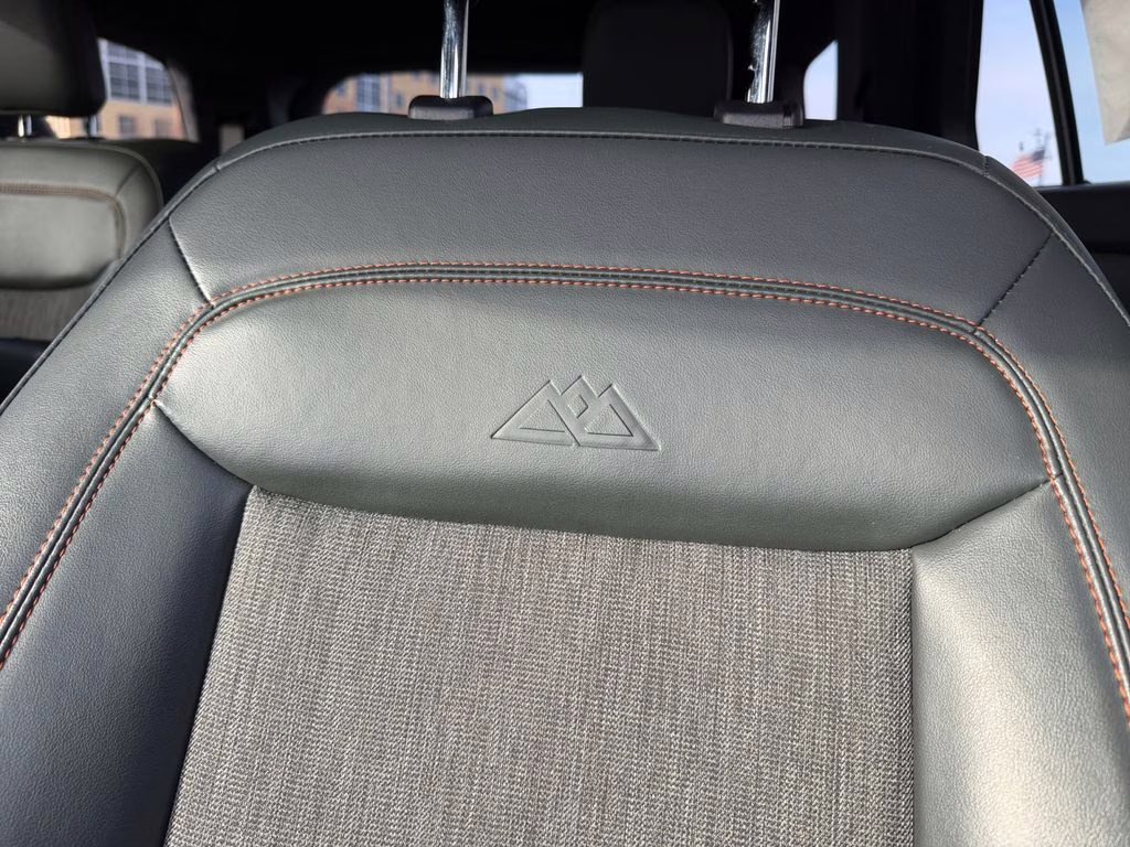 2022 White Metallic Ford Explorer Timberline 4X4 SUV