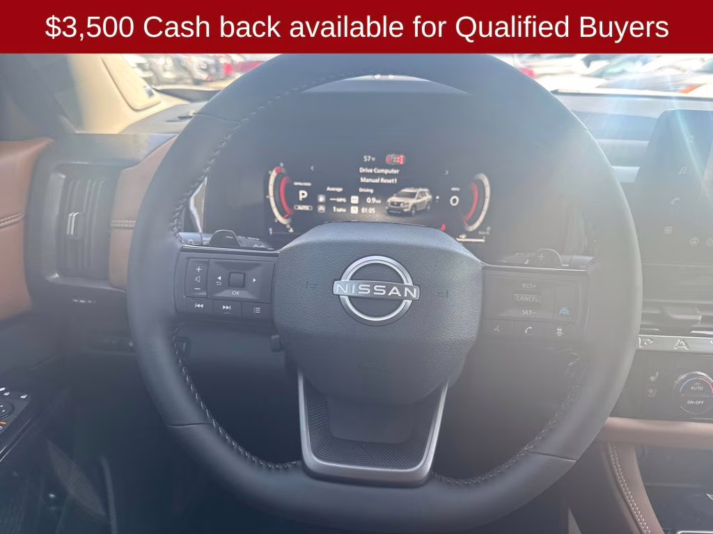 2026 Everest White Pearl Tricoat Nissan Pathfinder Platinum 4X4 SUV