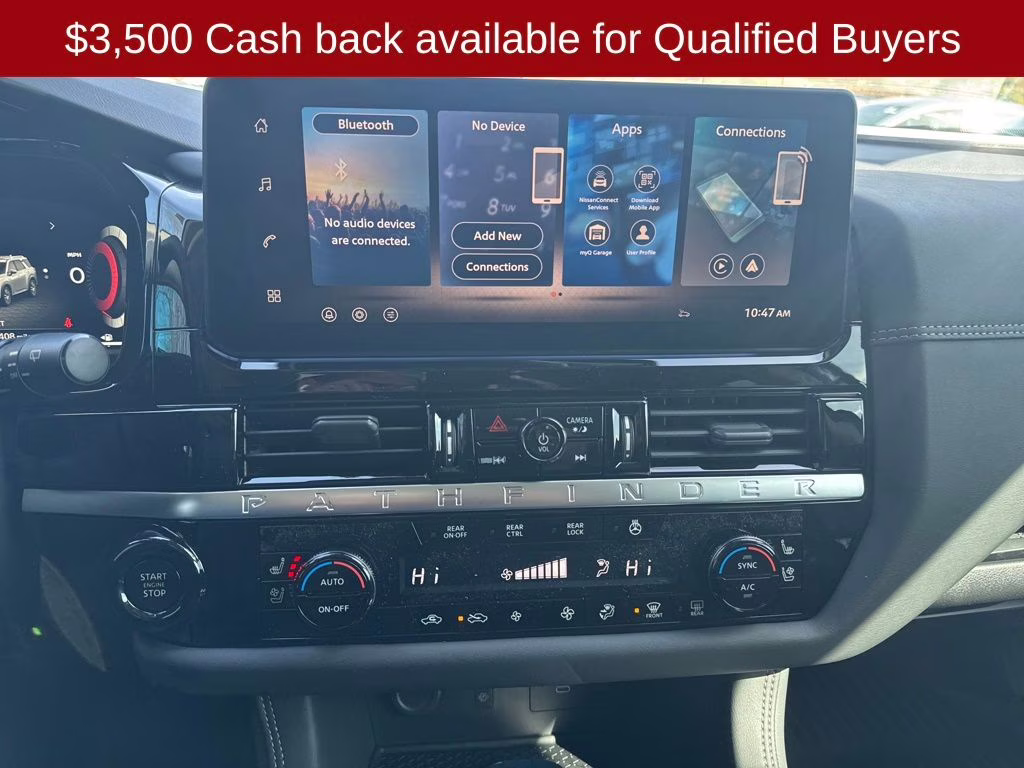 2026 Everest White Pearl Tricoat Nissan Pathfinder Platinum FWD SUV