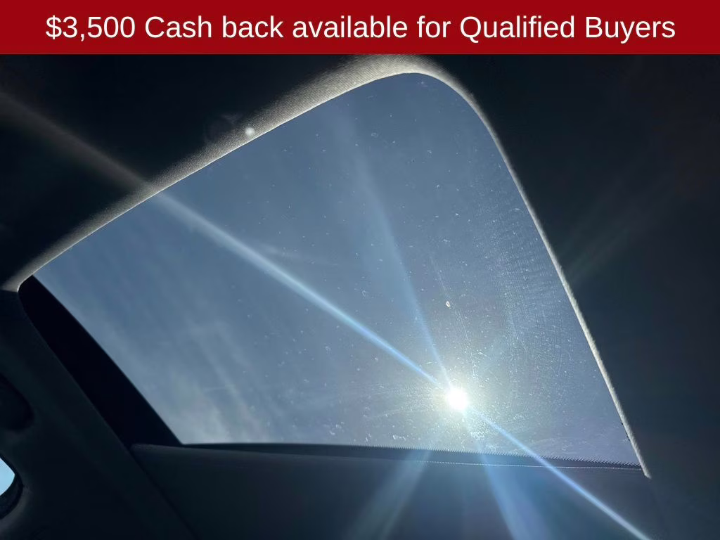 2026 Everest White Pearl Tricoat Nissan Pathfinder Platinum FWD SUV