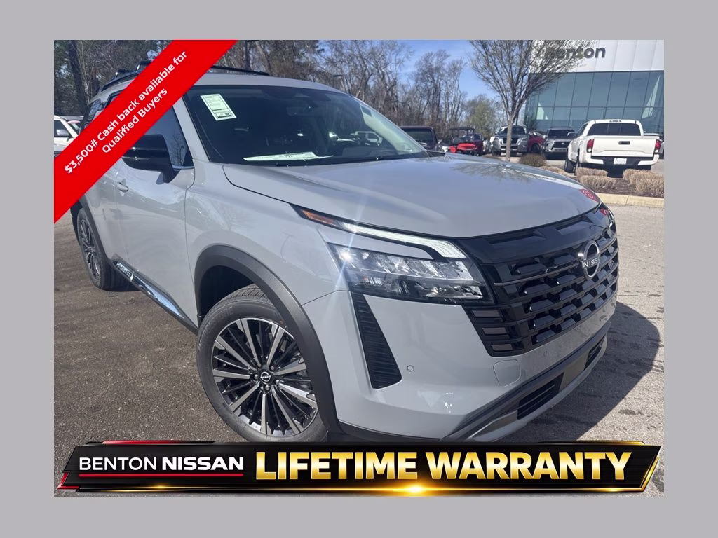 2026 Boulder Gray Pearl Nissan Pathfinder Platinum FWD SUV