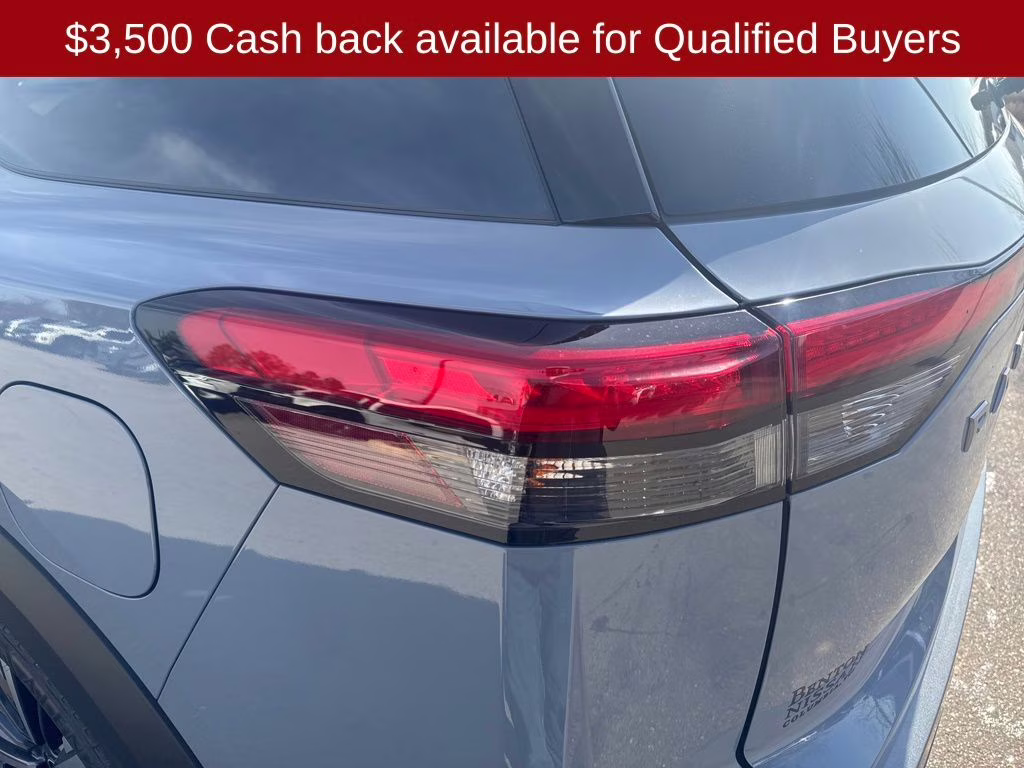 2026 Boulder Gray Pearl Nissan Pathfinder Platinum FWD SUV