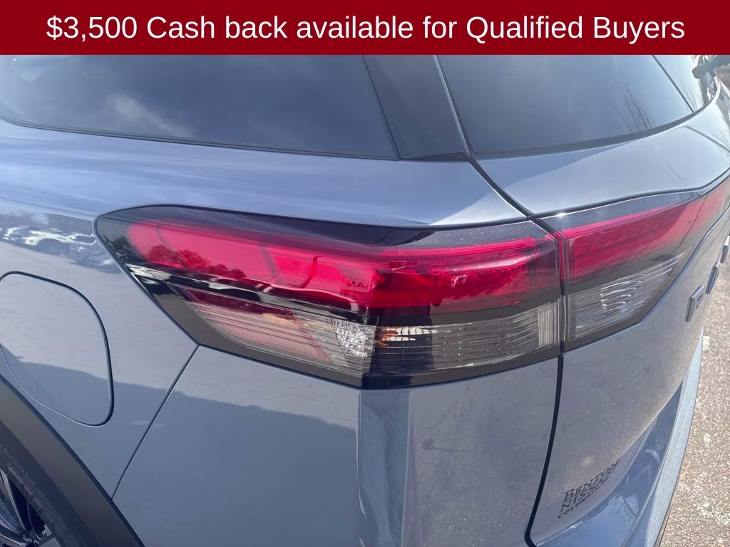 2026 Boulder Gray Pearl Nissan Pathfinder Platinum FWD SUV