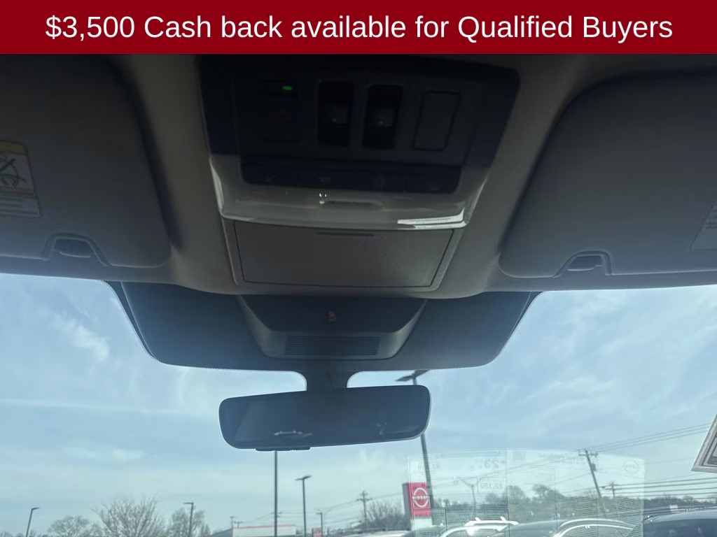 2026 Boulder Gray Pearl Nissan Pathfinder Platinum FWD SUV