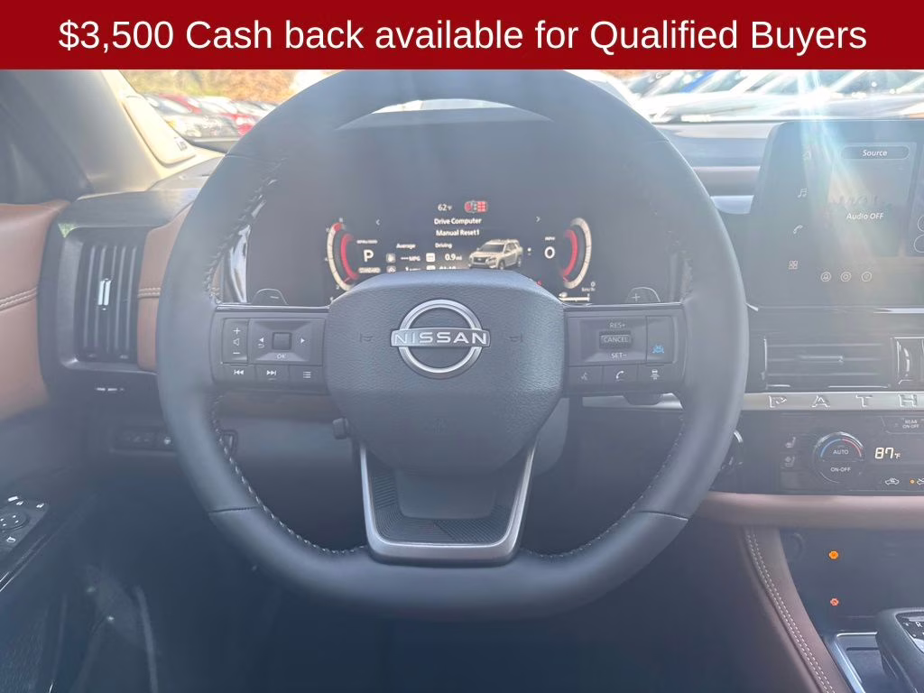 2026 Boulder Gray Pearl Nissan Pathfinder Platinum FWD SUV