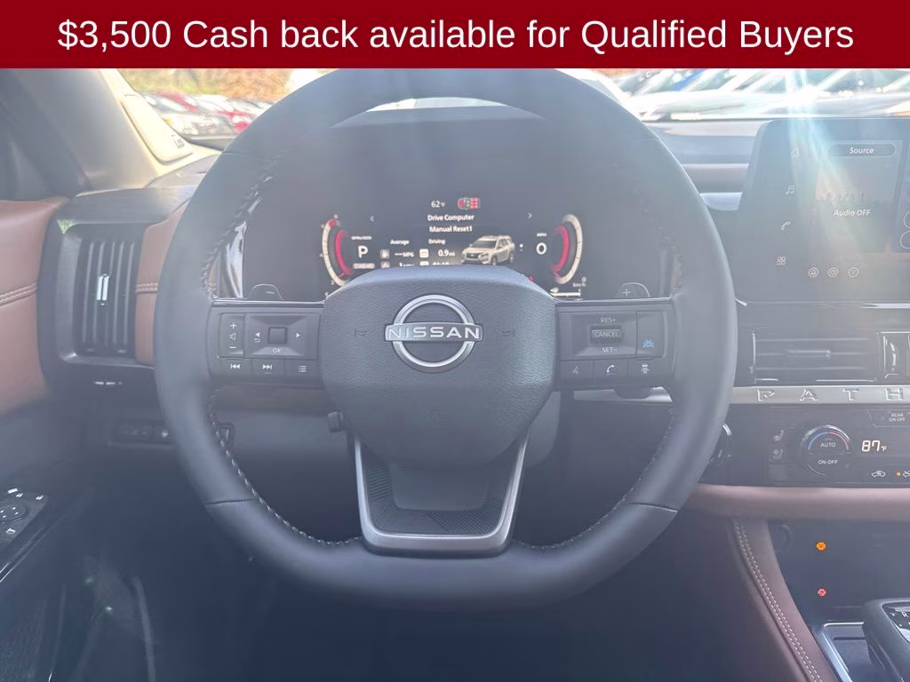 2026 Boulder Gray Pearl Nissan Pathfinder Platinum FWD SUV