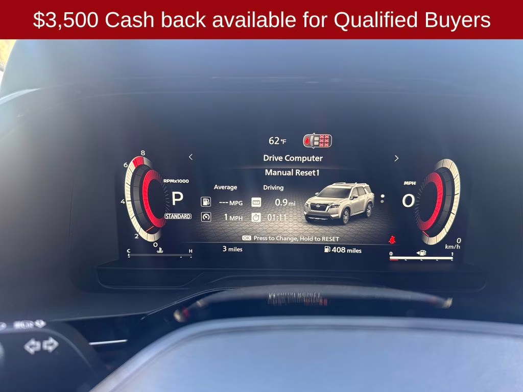 2026 Boulder Gray Pearl Nissan Pathfinder Platinum FWD SUV