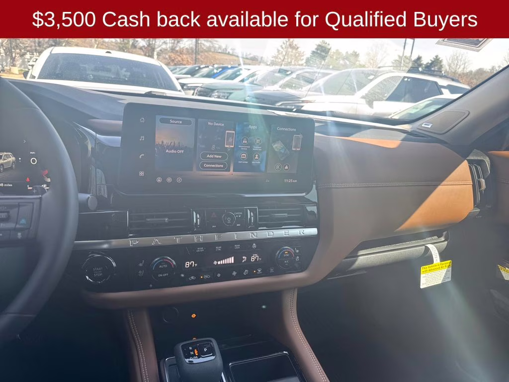 2026 Boulder Gray Pearl Nissan Pathfinder Platinum FWD SUV