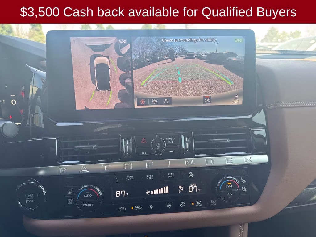 2026 Boulder Gray Pearl Nissan Pathfinder Platinum FWD SUV