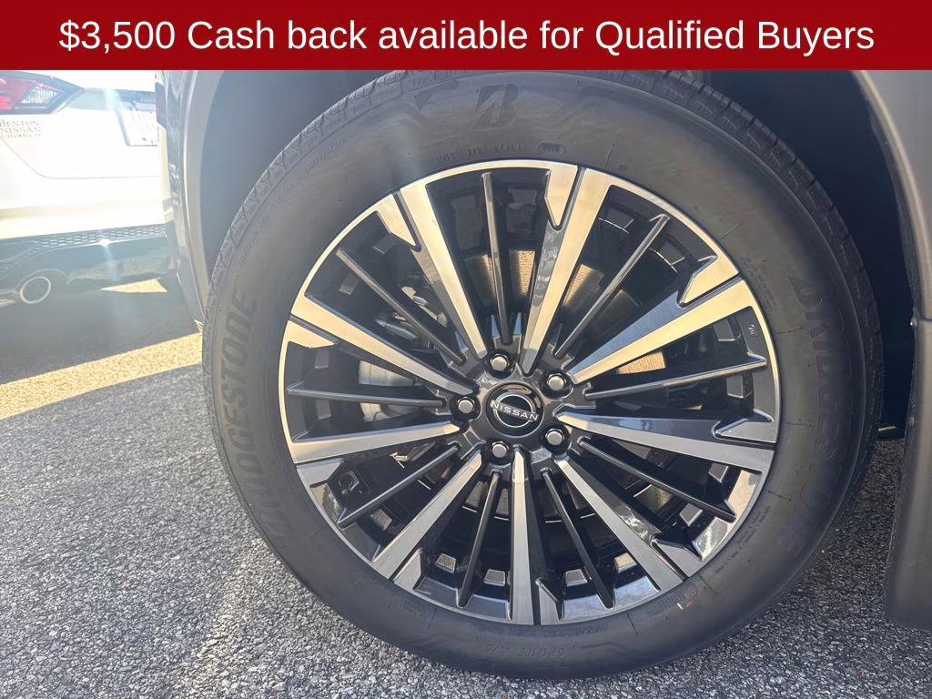 2026 Boulder Gray Pearl Nissan Pathfinder Platinum FWD SUV