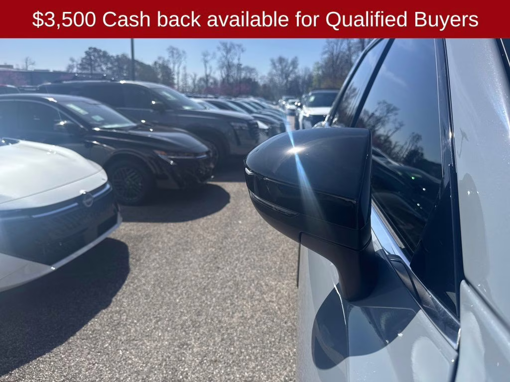 2026 Boulder Gray Pearl Nissan Pathfinder Platinum FWD SUV