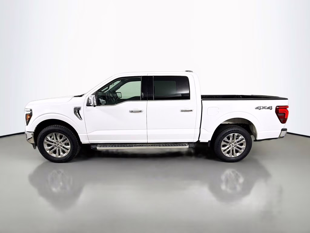 2024 Oxford White Ford F-150 Lariat 4X4 Truck
