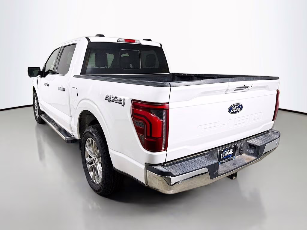 2024 Oxford White Ford F-150 Lariat 4X4 Truck