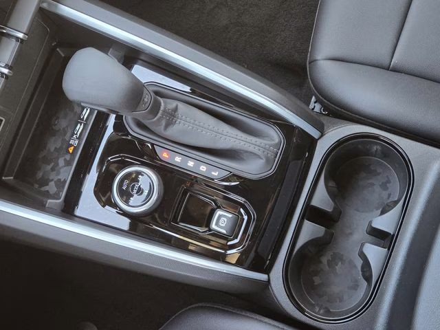 2026 White Sands Chevrolet Colorado Trail Boss 4X4 Truck