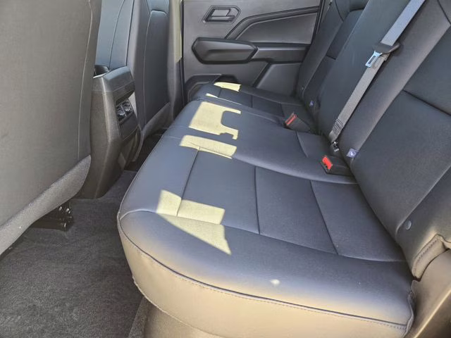 2026 White Sands Chevrolet Colorado Trail Boss 4X4 Truck