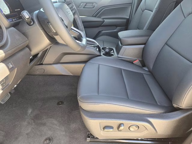 2026 White Sands Chevrolet Colorado Trail Boss 4X4 Truck