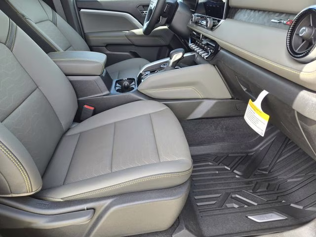 2026 White Sands Chevrolet Colorado ZR2 4X4 Truck