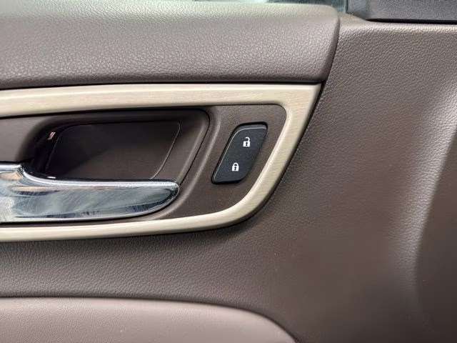 2017 Onyx Black GMC Yukon Denali 4X4 SUV