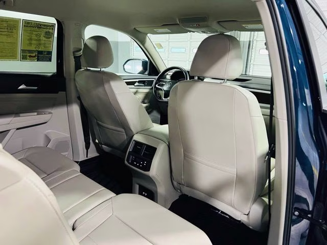 2022 Blue Volkswagen Atlas 3.6L V6 SE w/Technology AWD SUV