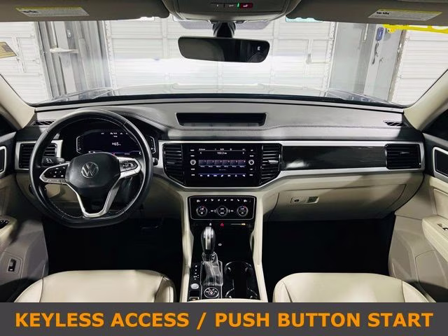 2022 Blue Volkswagen Atlas 3.6L V6 SE w/Technology AWD SUV