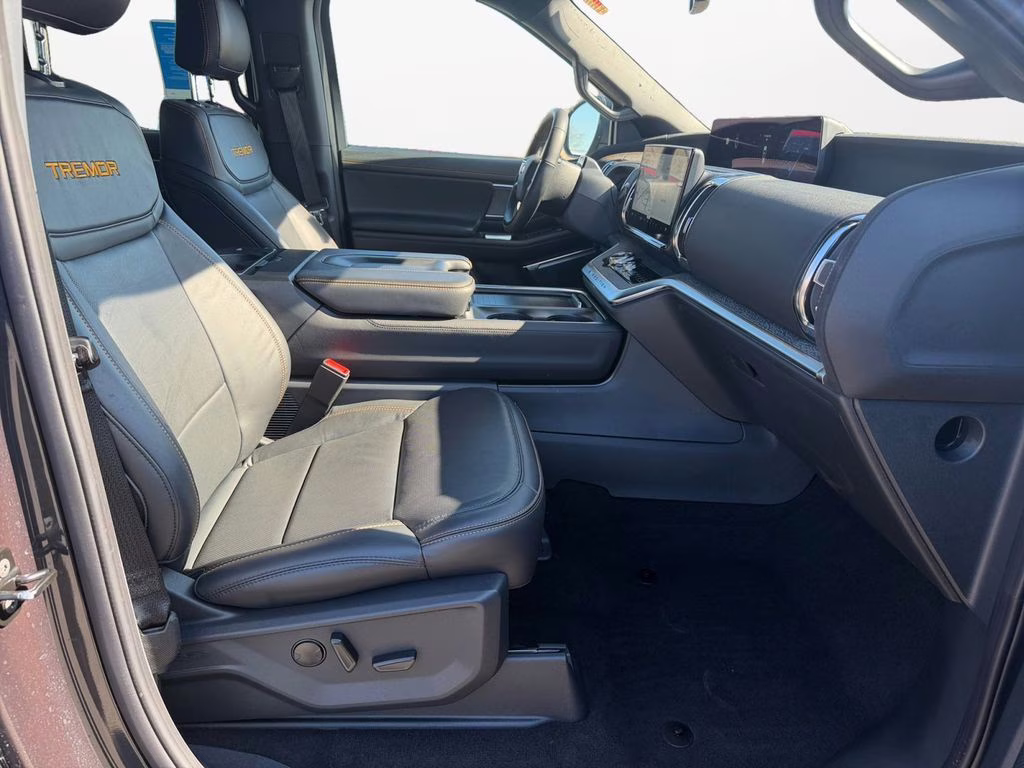 2025 Dark Matter Gray Metallic Ford Expedition Tremor 4X4 SUV