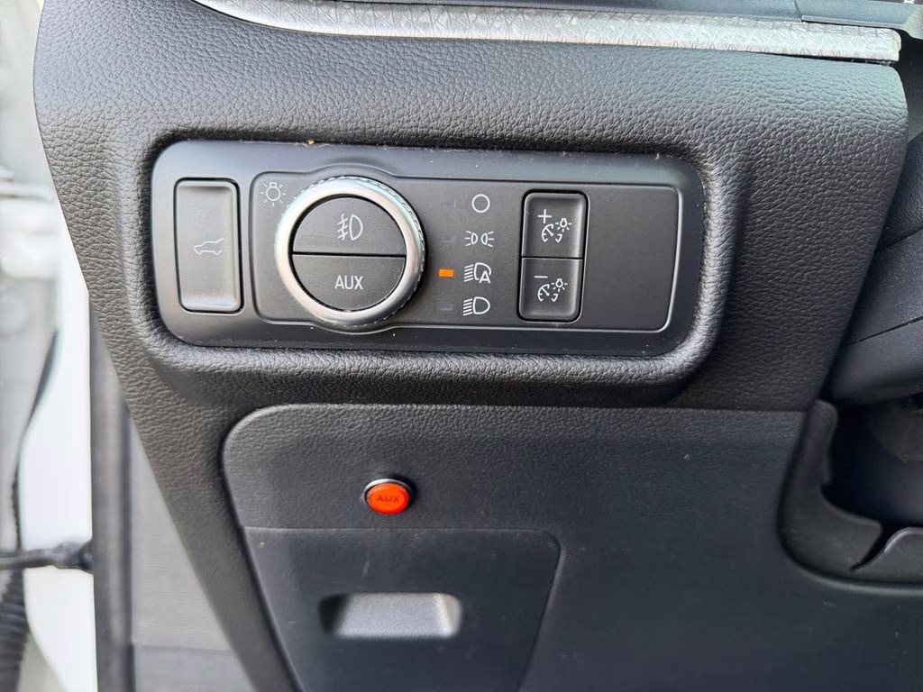 2022 White Metallic Ford Explorer Timberline 4X4 SUV