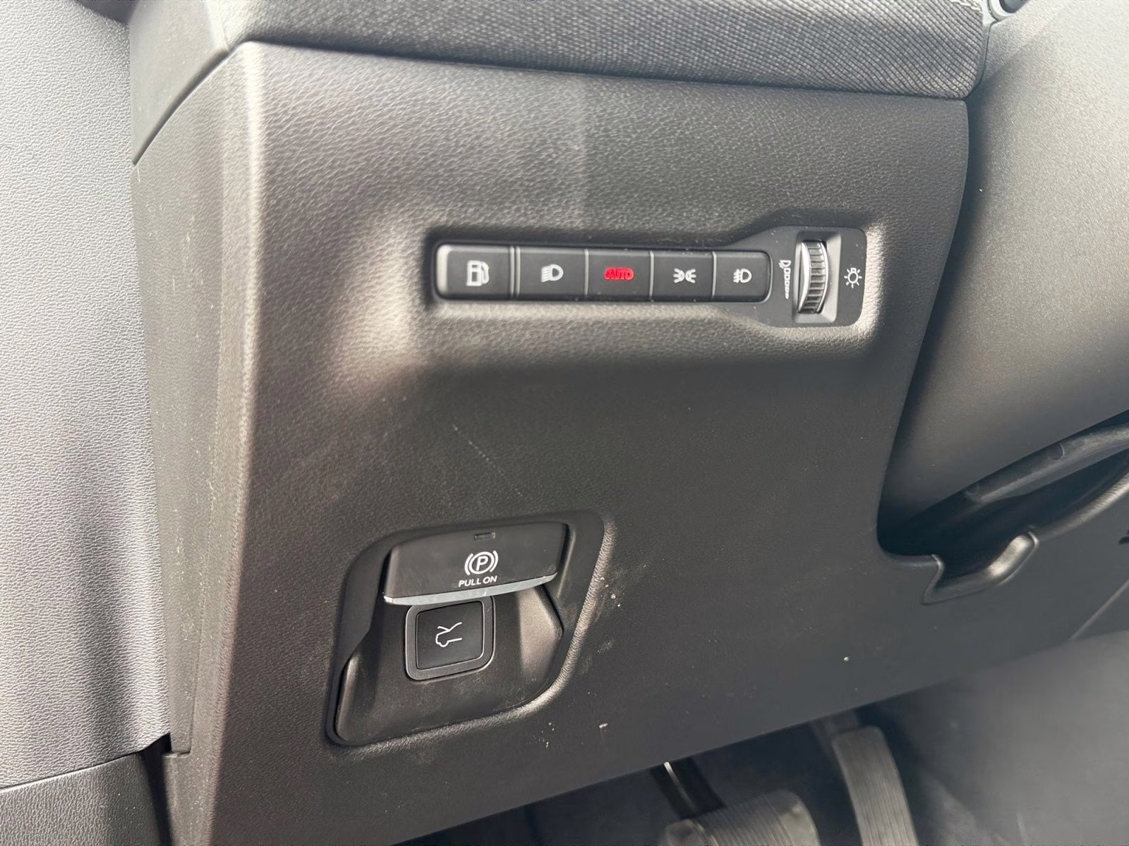 2026 Red Hot Pearlcoat Jeep Cherokee Laredo 4X4 SUV