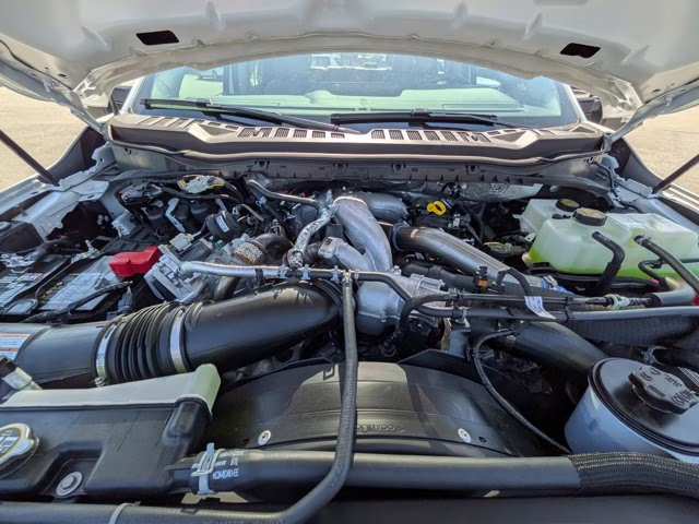 2026 Oxford White Ford Super Duty F-350 DRW XL 4X4 Truck