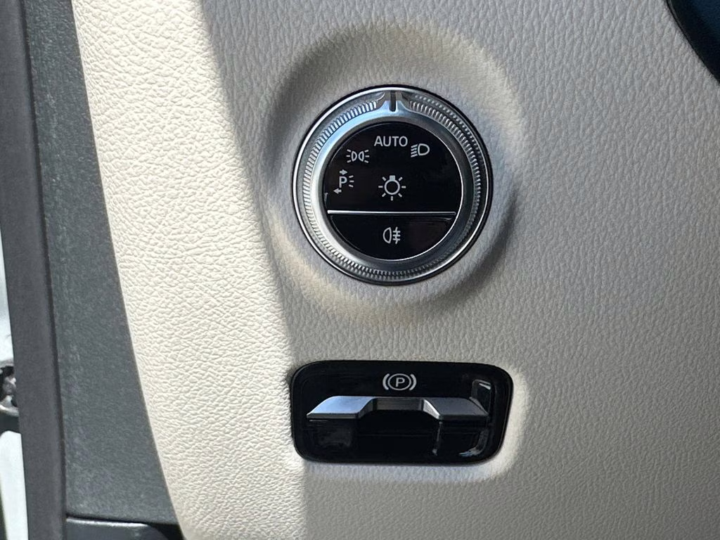 2026 MANUFAKTUR Alpine Gray Metallic Mercedes-Benz CLE CLE 53 AMG AWD Convertible