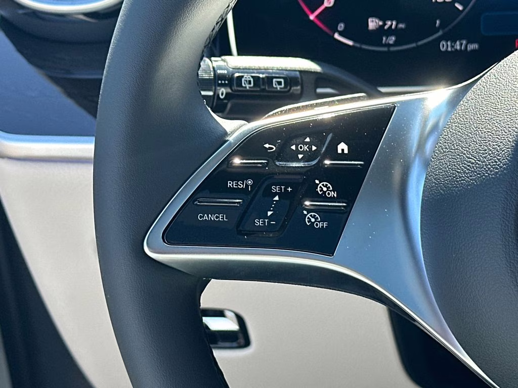 2026 105/149white Mercedes-Benz GLC GLC 300 AWD SUV