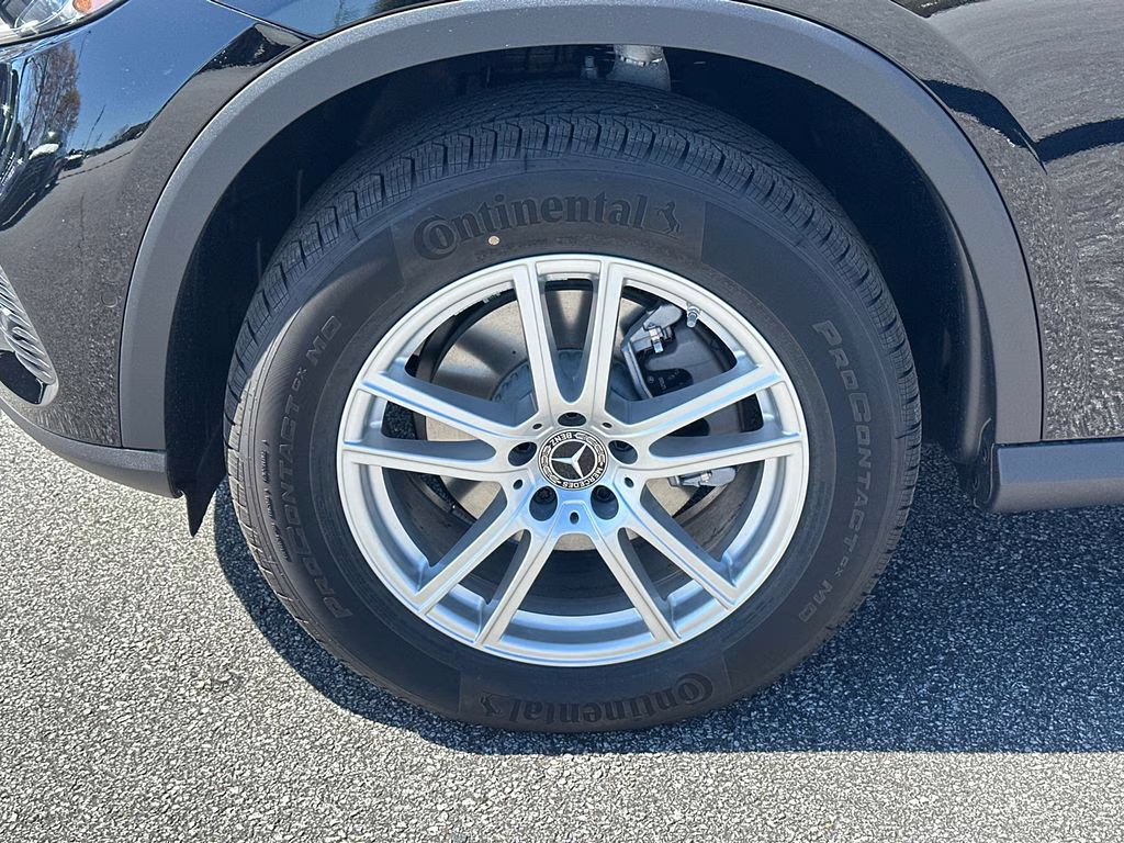 2026 101/040black Mercedes-Benz GLC GLC 300 AWD SUV