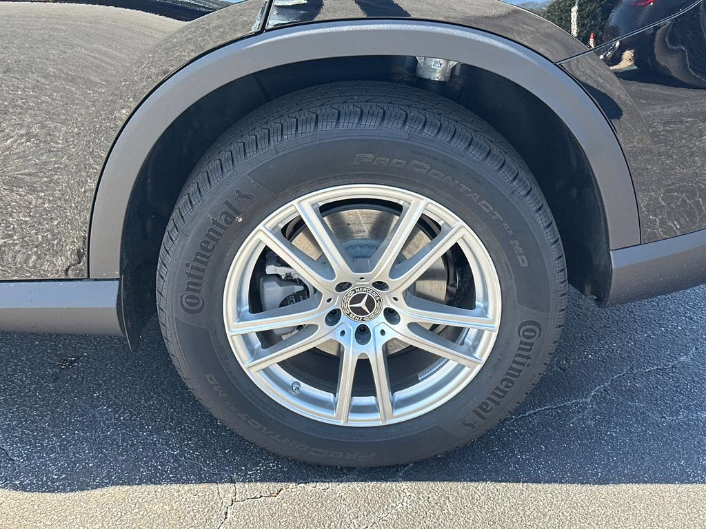 2026 101/040black Mercedes-Benz GLC GLC 300 AWD SUV