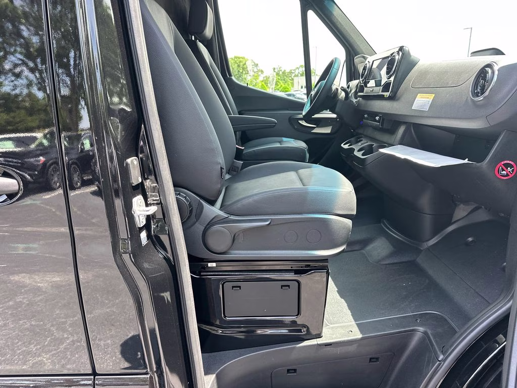 2026 Obsidian Mercedes-Benz Sprinter 3500XD Cargo 170 WB RWD Van