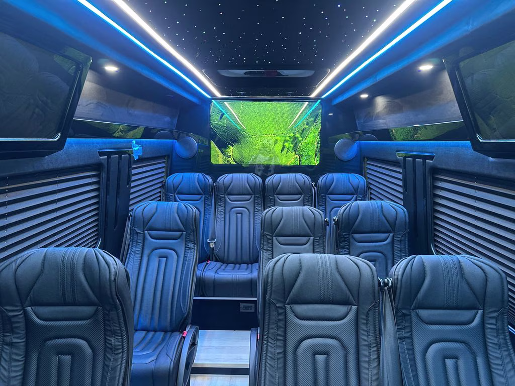 2026 Obsidian Mercedes-Benz Sprinter 3500XD Cargo 170 WB RWD Van