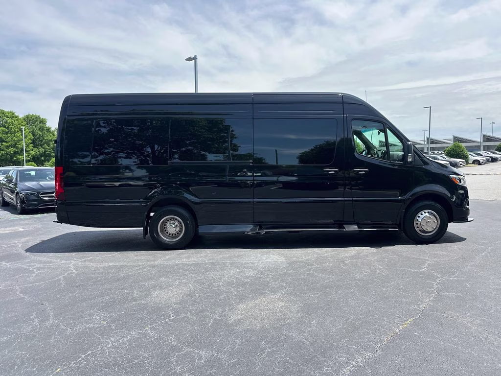 2026 Obsidian Mercedes-Benz Sprinter 3500XD Cargo 170 WB RWD Van