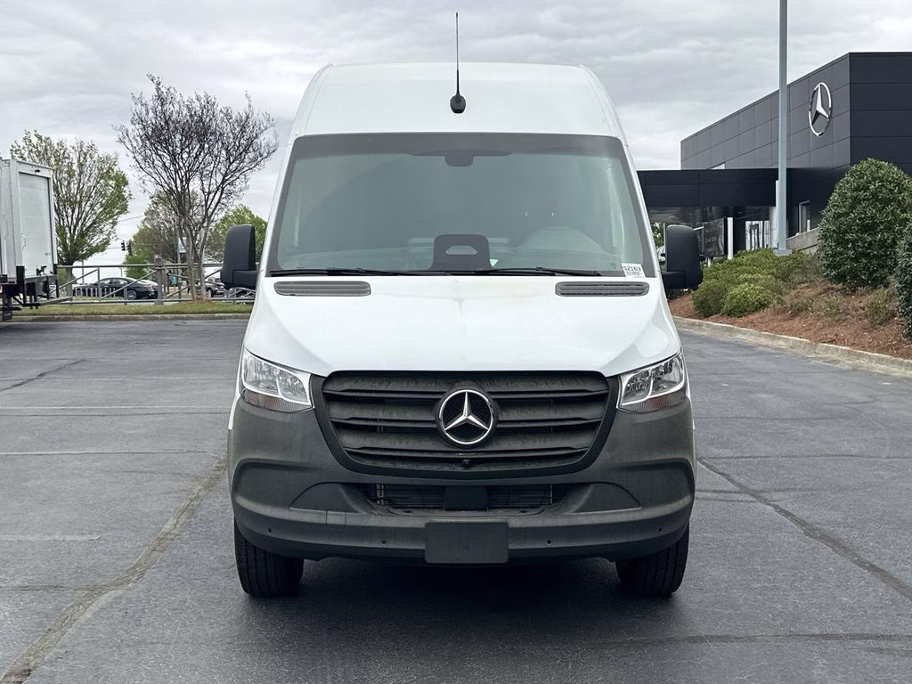 2026 Arctic Mercedes-Benz Sprinter 2500 Cargo 170 WB RWD Van