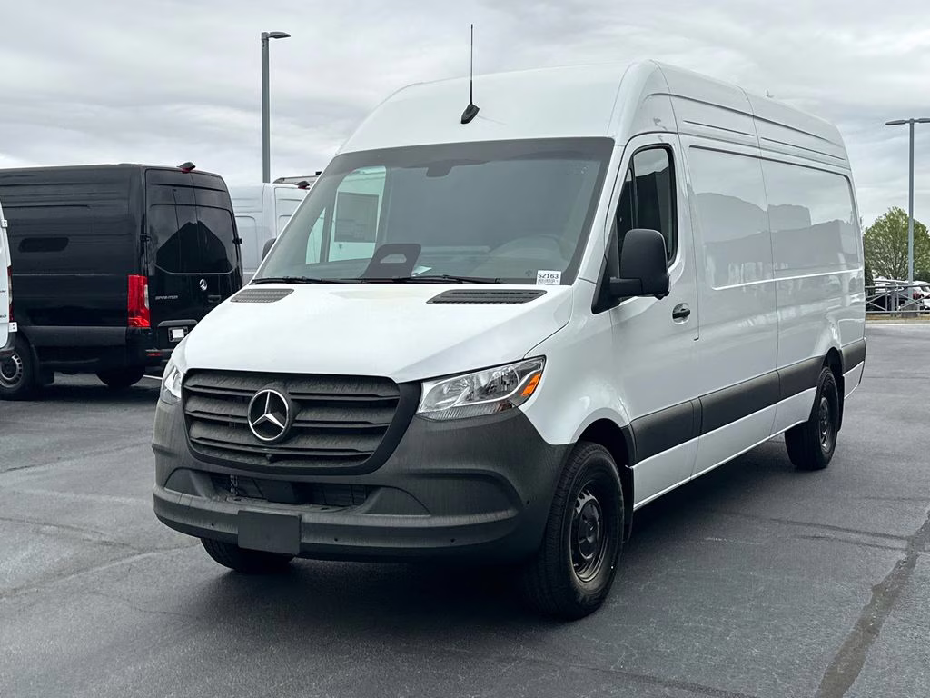 2026 Arctic Mercedes-Benz Sprinter 2500 Cargo 170 WB RWD Van