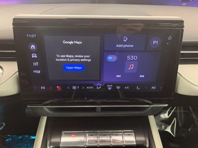 2024 White Platinum Metallic Tri-Coat Lincoln Nautilus Reserve AWD SUV