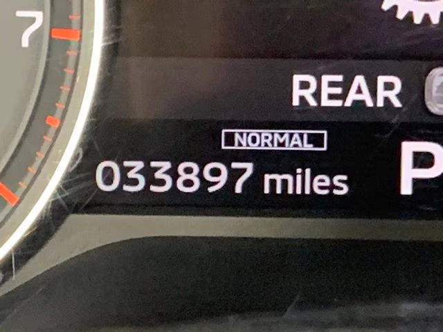 2024 White Diamond Mitsubishi Outlander SE AWD SUV