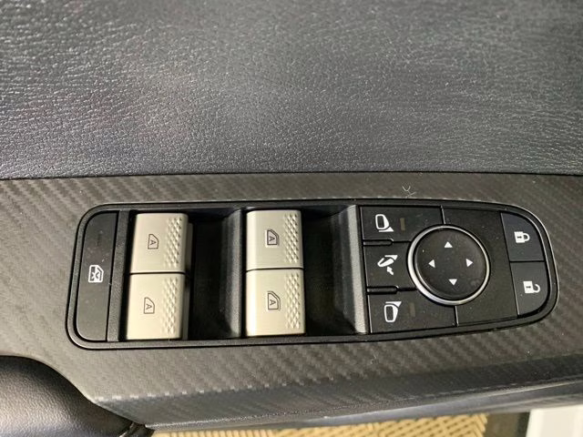 2024 White Diamond Mitsubishi Outlander SE AWD SUV