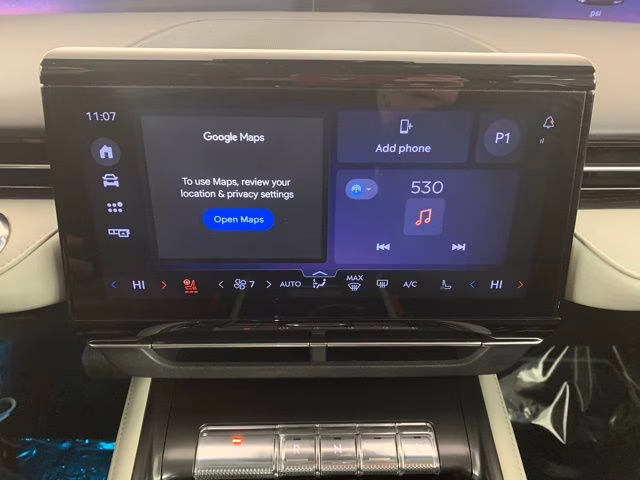 2024 White Platinum Metallic Tri-Coat Lincoln Nautilus Reserve AWD SUV