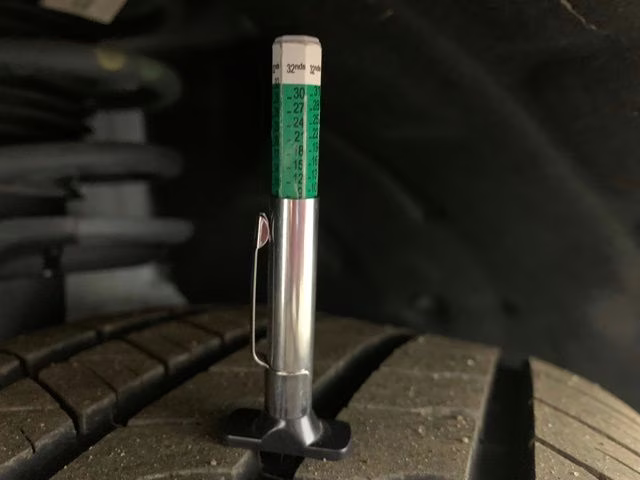 2024 White Platinum Metallic Tri-Coat Lincoln Nautilus Reserve AWD SUV