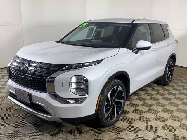 2024 White Diamond Mitsubishi Outlander SE AWD SUV