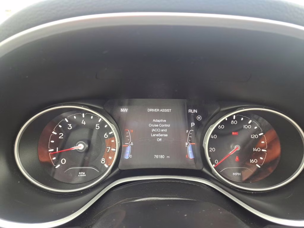 2021 White Clearcoat Jeep Compass Altitude w/Driver Assistance & Sun & Sound Pkg 4X4 SUV