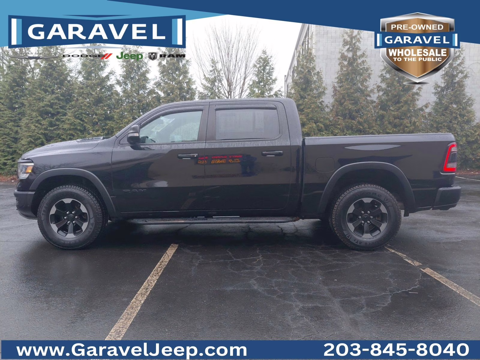 2019 Diamond Black Crystal Pearlcoat Ram 1500 Rebel 4X4 Truck